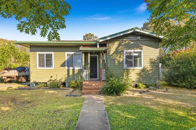 Second view of Homely house listing, 7 Tyrrell Street, Oakey QLD 4401