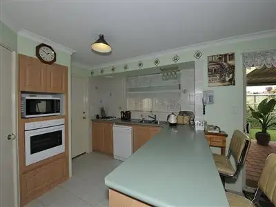 Fifth view of Homely house listing, 11 Latiano Green, Secret Harbour WA