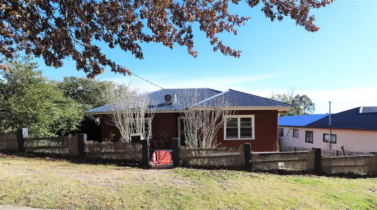 83 Wellington Street, Bombala NSW 2632