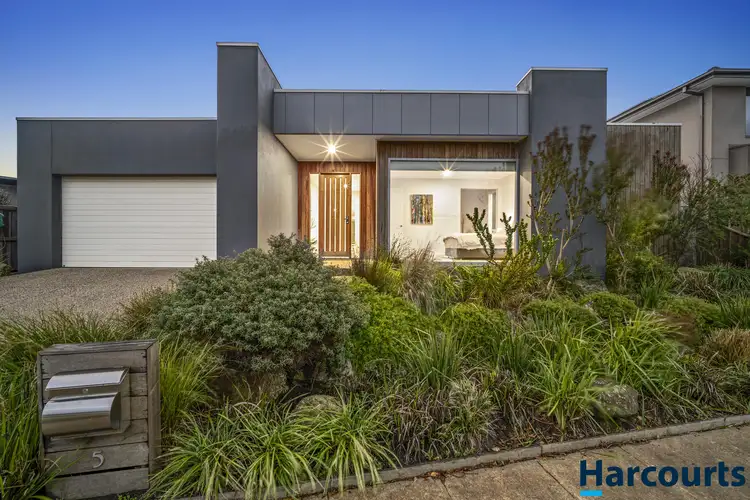 5 Aberdeen Street, Alfredton VIC 3350