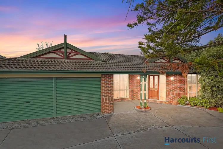 11 Clauscen Drive, Rowville VIC 3178