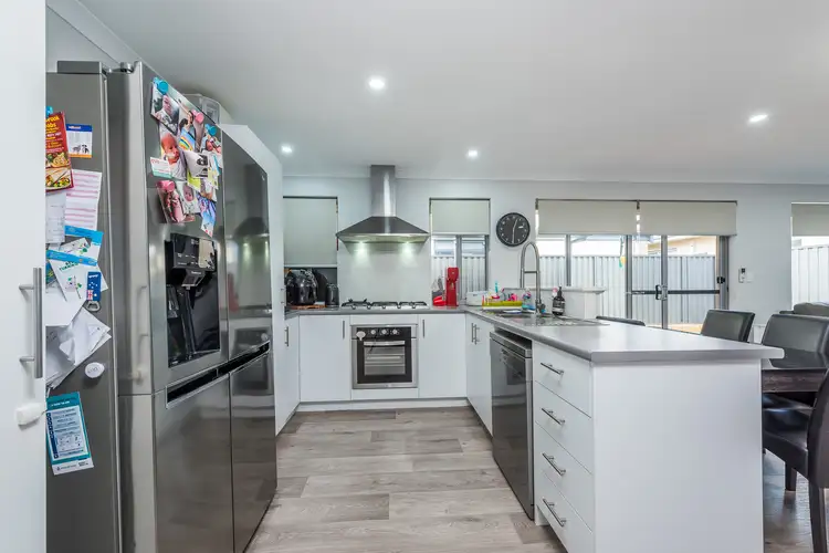 Fifth view of Homely house listing, 2 Ardara Road, Bullsbrook WA 6084