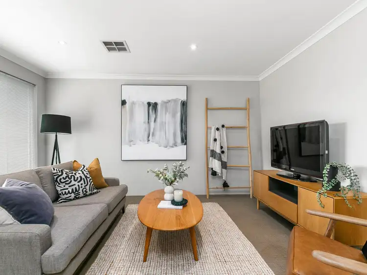 Fourth view of Homely house listing, 14 Blue Mountain Circuit, Aubin Grove WA 6164