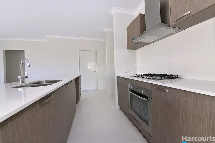 5 Malia Ramble, Alkimos WA 6038