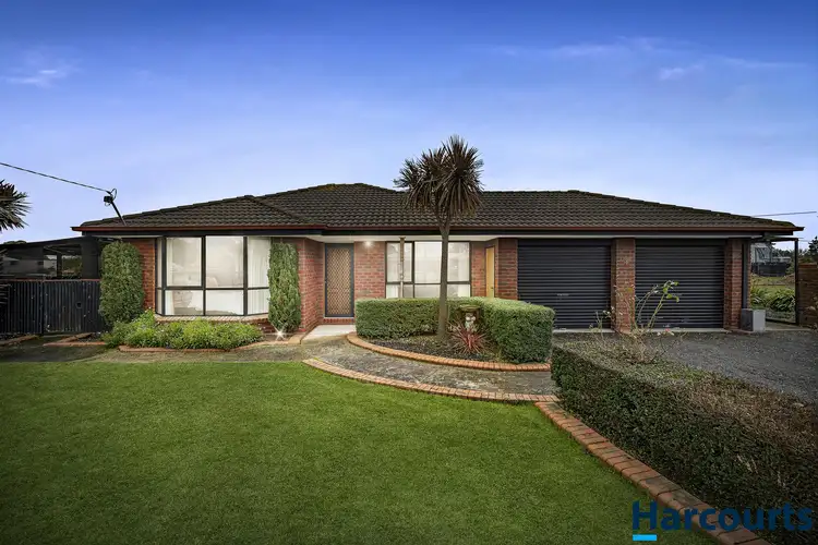 10 Berna Court, Ross Creek VIC 3351