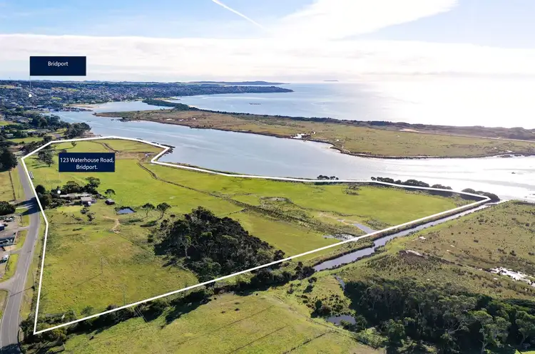 123 Waterhouse Road, Bridport TAS 7262