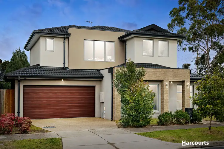 57 Delmore Cres, Glen Waverley VIC 3150