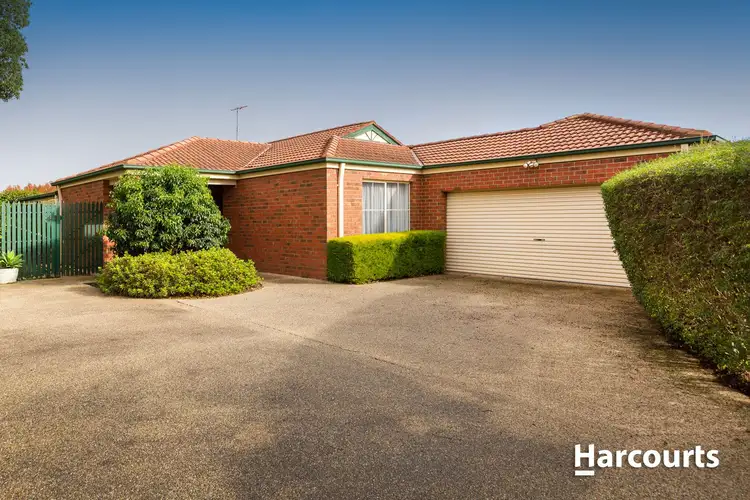 9 Hedgeley Drive, Berwick VIC 3806