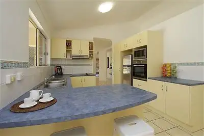 Sixth view of Homely house listing, 2 Wheeler Drive, Glenella QLD