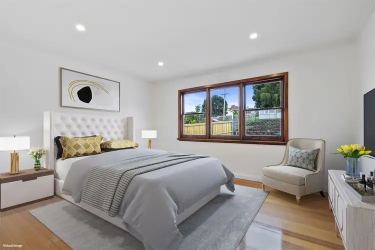 Main view of Homely unit listing, 1/118 Roslyn Avenue, Blackmans Bay TAS 7052