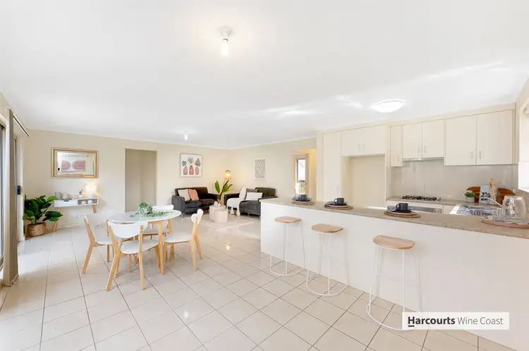 1/2 Bayton Road, Huntfield Heights SA 5163