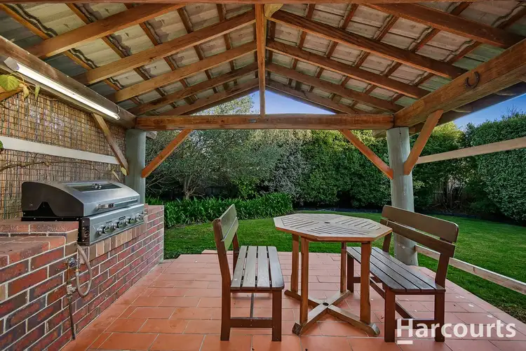 Second view of Homely house listing, 8 Coonawarra Drive, Vermont South VIC 3133