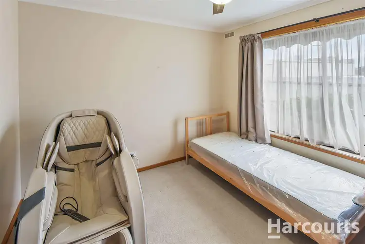 Fifth view of Homely unit listing, 6 Kurrajong Court, Horsham VIC 3400