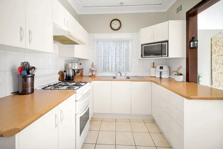 7 Spruce Street, Blacktown NSW 2148