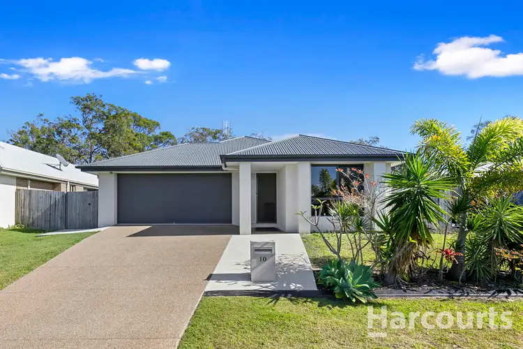 10 Lillee Court, Urangan QLD 4655