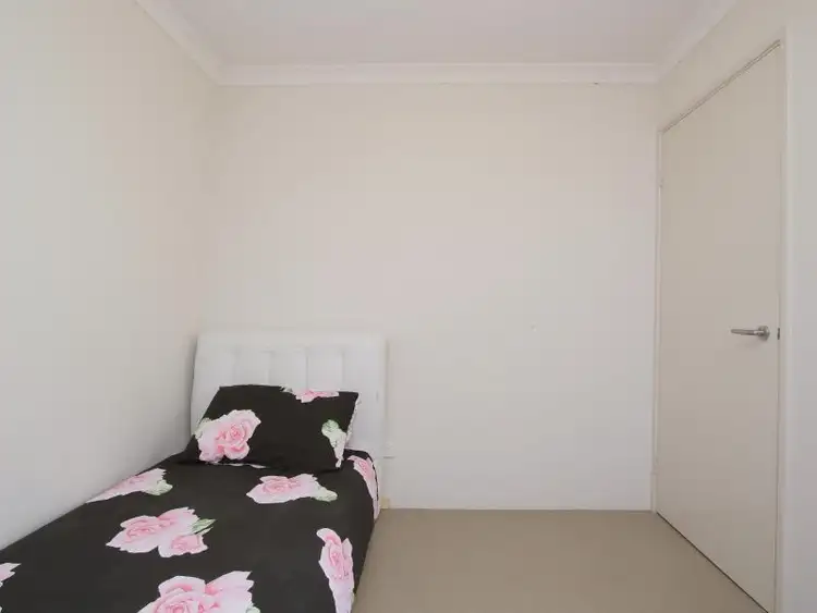 Seventh view of Homely house listing, 10/31 Peppermint Gardens, Aubin Grove WA 6164