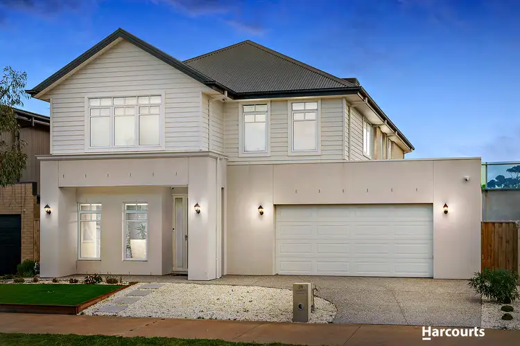 39 Zuccotti Crescent, Point Cook VIC 3030