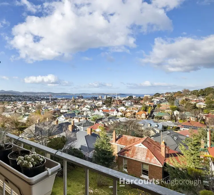 9/6 Una Street, Mount Stuart TAS 7000