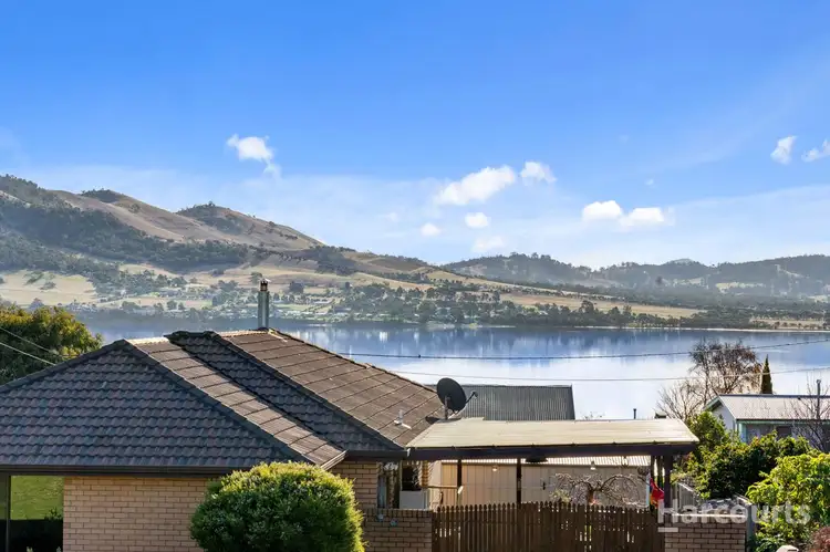 26 McKinly Street, Midway Point TAS 7171