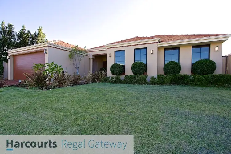 17 Kinloch Pass, Aubin Grove WA 6164