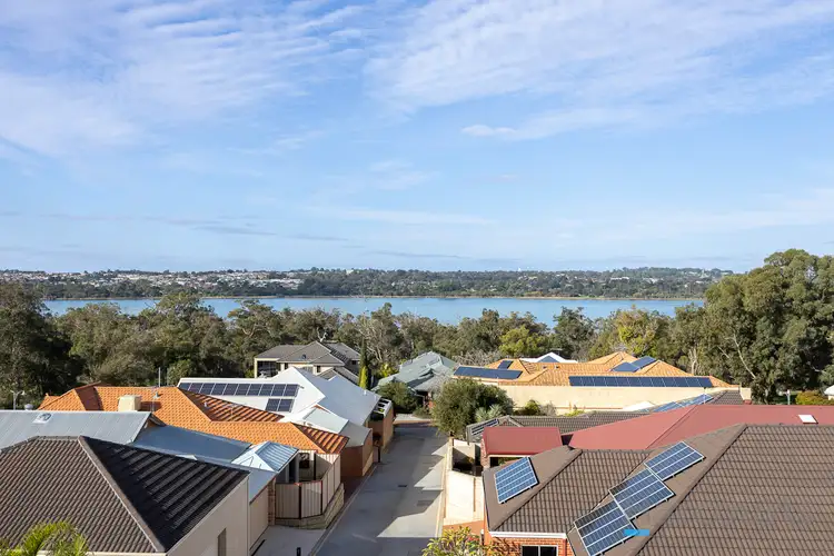 42/3 Spinebill Loop, Joondalup WA 6027