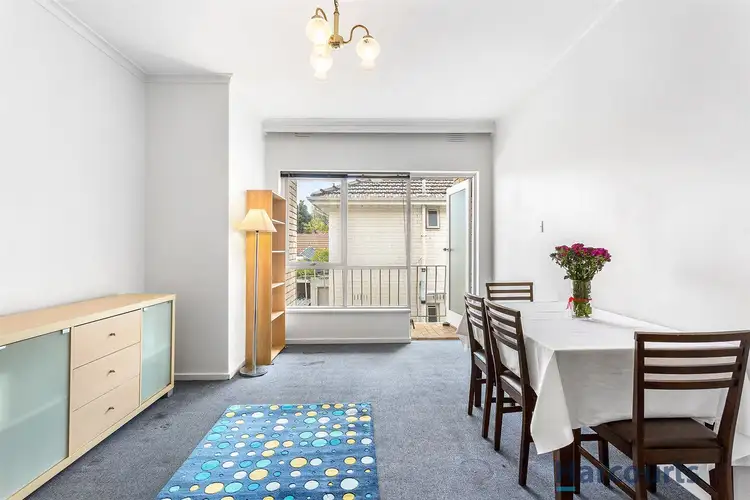 8 Rosstown Road