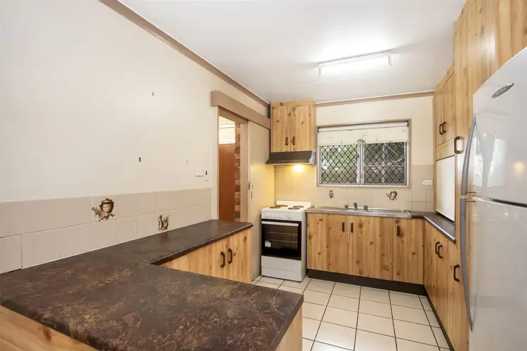 2/30 Fraser Avenue, Cranbrook QLD 4814