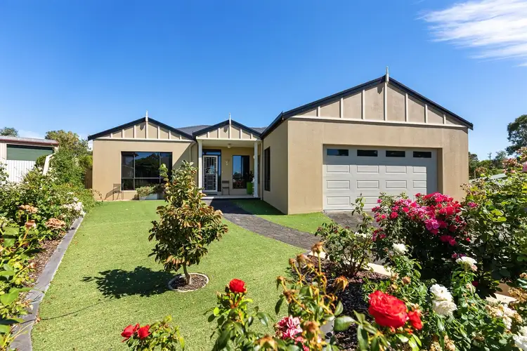 9 Queen Street, Casterton VIC 3311