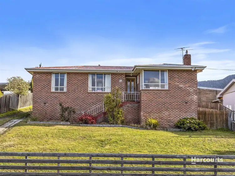 10 Pekurn Crescent, Berriedale TAS 7011