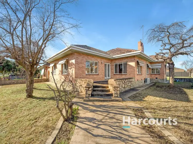 Main view of Homely house listing, 2 Donald Street, Wangaratta VIC 3677