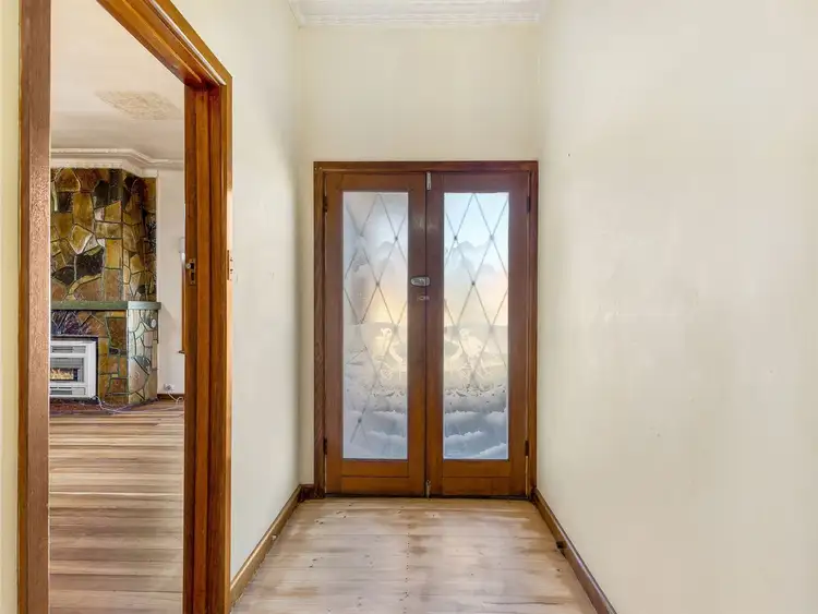 Fourth view of Homely house listing, 2 Donald Street, Wangaratta VIC 3677