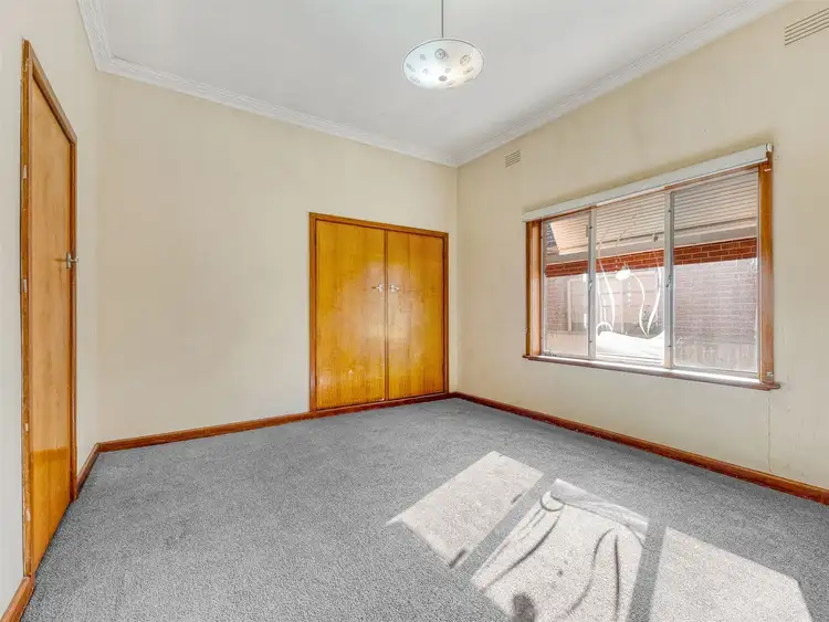 Fifth view of Homely house listing, 2 Donald Street, Wangaratta VIC 3677