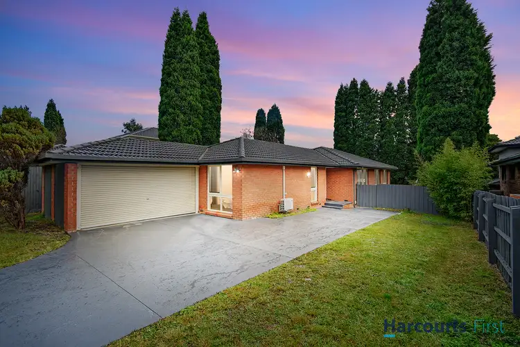 23 Tintern Crescent, Wantirna South VIC 3152