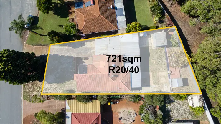 6 Bussell Place