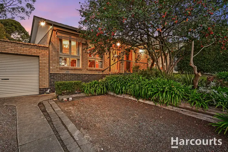 32 Wildwood Avenue, Vermont South VIC 3133