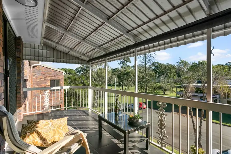 6/2 View Street, Woody Point QLD 4019
