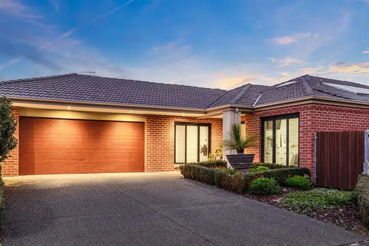 14 Banyalla Place, Rowville VIC 3178