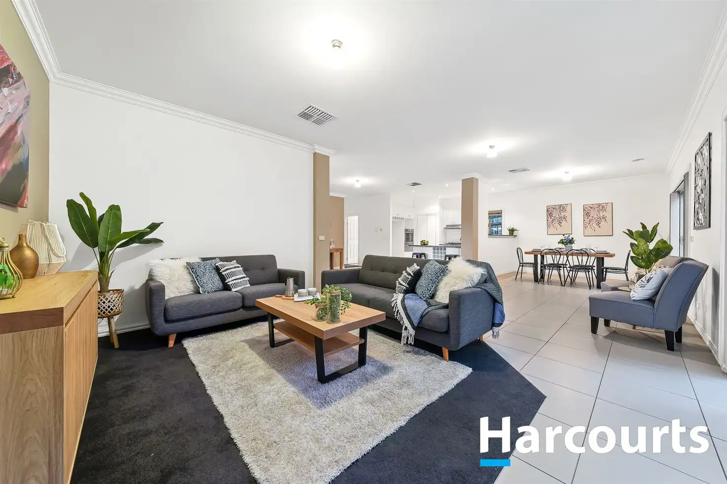 Main view of Homely unit listing, 2/42 Gardiner Street, Berwick VIC 3806