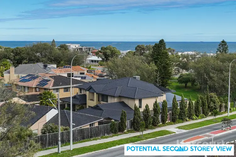 Fourth view of Homely house listing, 2 Laurel Street, Mullaloo WA 6027