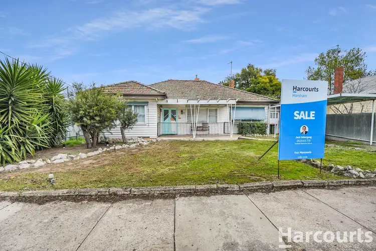 24 McPherson Street, Horsham VIC 3400
