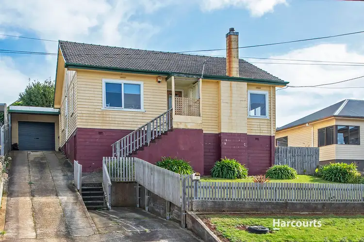 32 Mark Street, Hillcrest TAS 7320