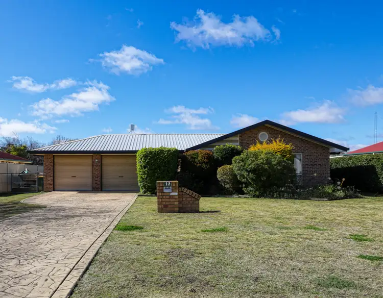 12 Fairway drive, Pittsworth QLD 4356