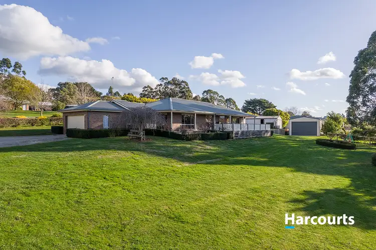 Main view of Homely house listing, 2 Muirhead Close, Warragul VIC 3820