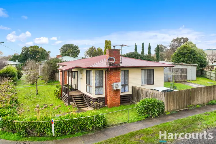 Second view of Homely house listing, 1 McKindlay Street, Drouin VIC 3818
