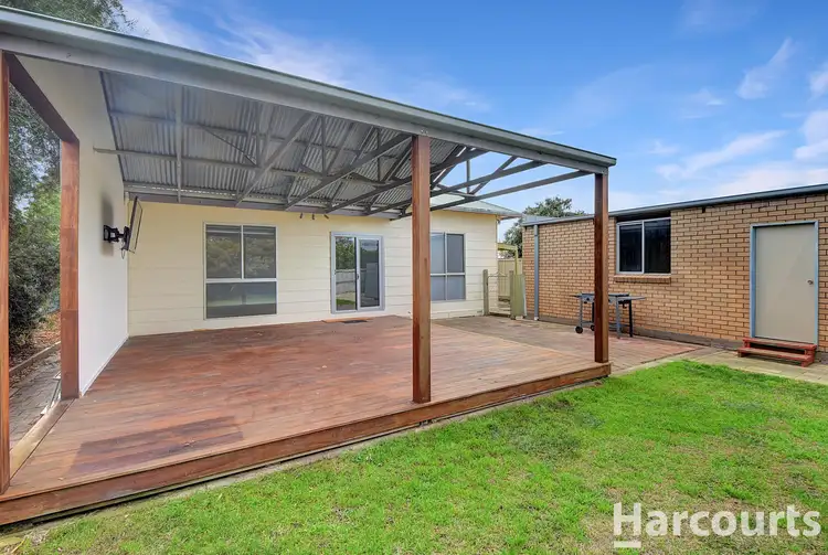 1 Acacia Street, Horsham VIC 3400
