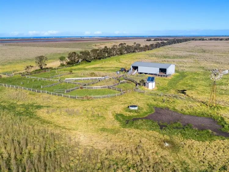 . Dows Road, Giffard VIC 3851