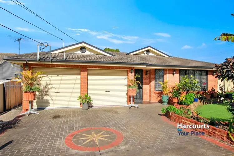 2 Tasman Avenue, Lethbridge Park NSW 2770