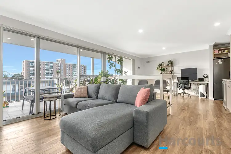 12/28 Pollard Street, Glendalough WA 6016