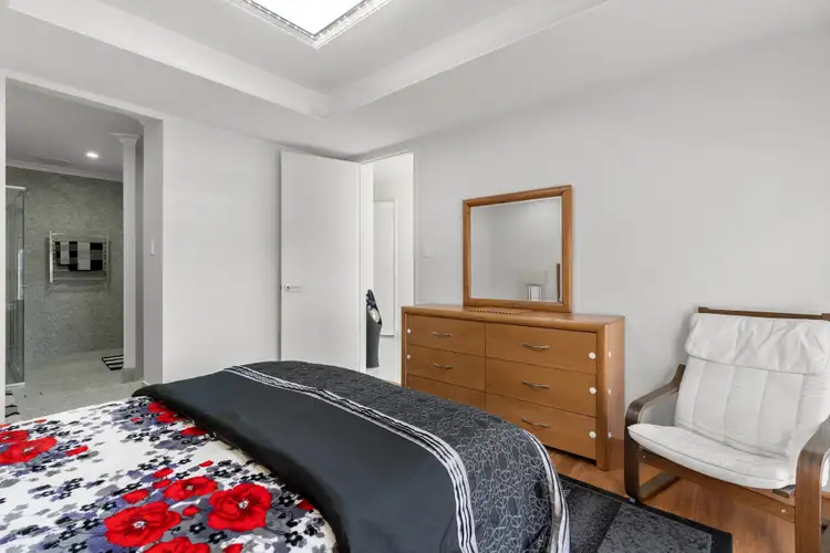 Fifth view of Homely house listing, 8 Syon Way, Piara Waters WA 6112