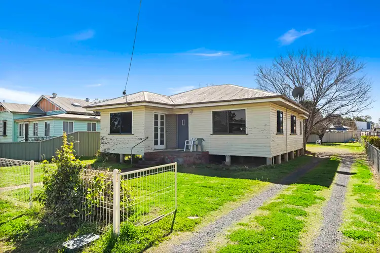 5 Aylmer Street, Oakey QLD 4401